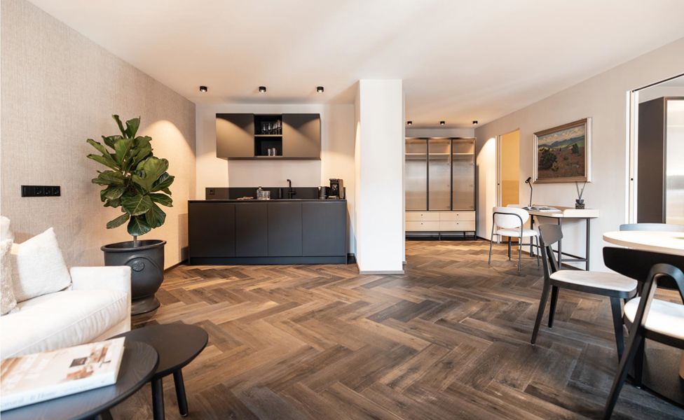 201-schwarzer-adler-3